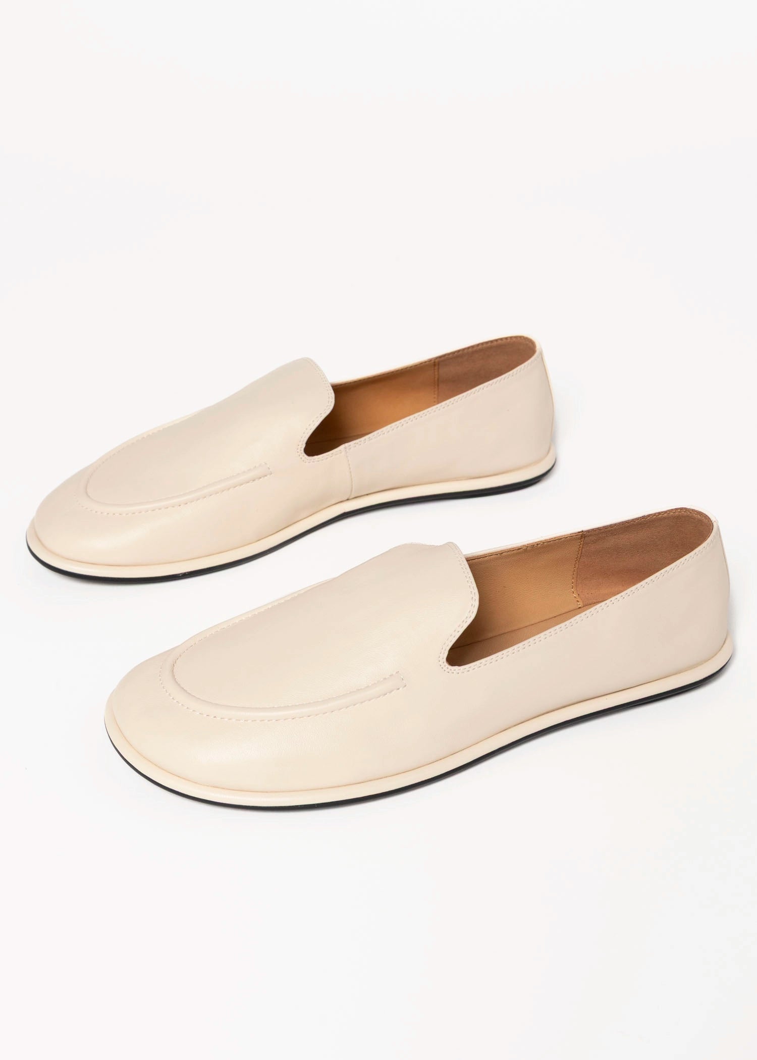 swatch_Off White Leather inuovo leather loafer