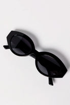 swatch_Black Emily sunglasses