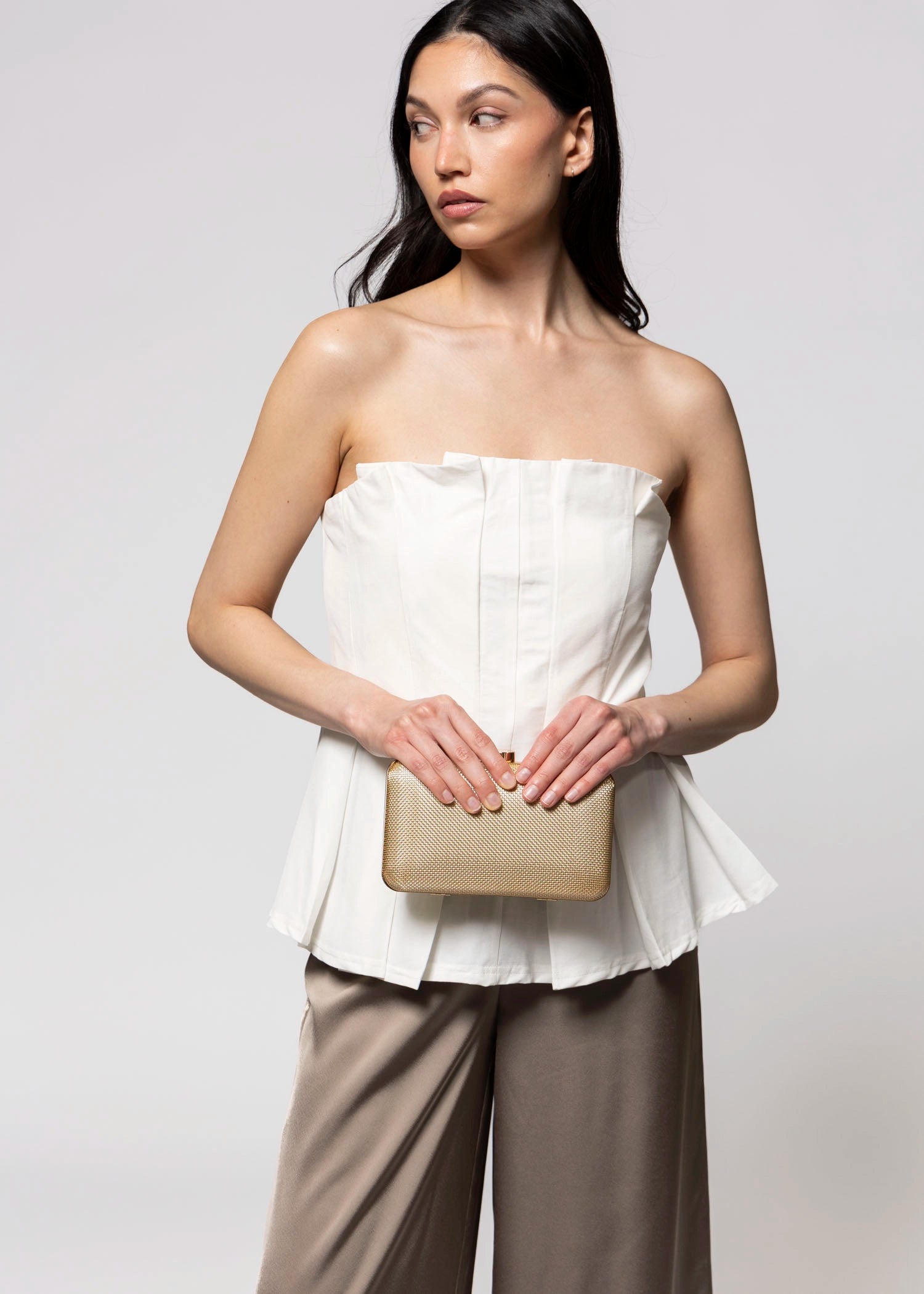 swatch_Gold olga berg jen box clutch
