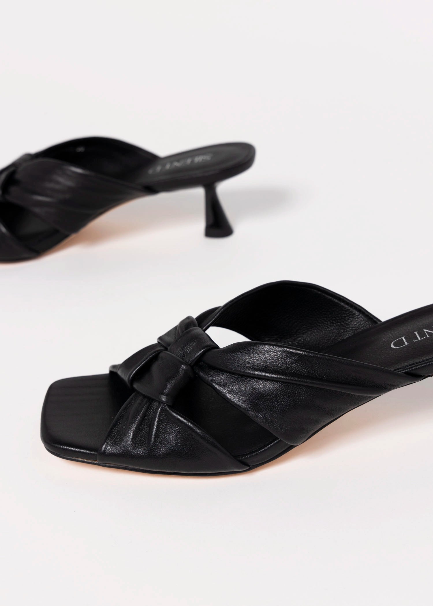 swatch_Black Leather silent d kineta heeled sandal