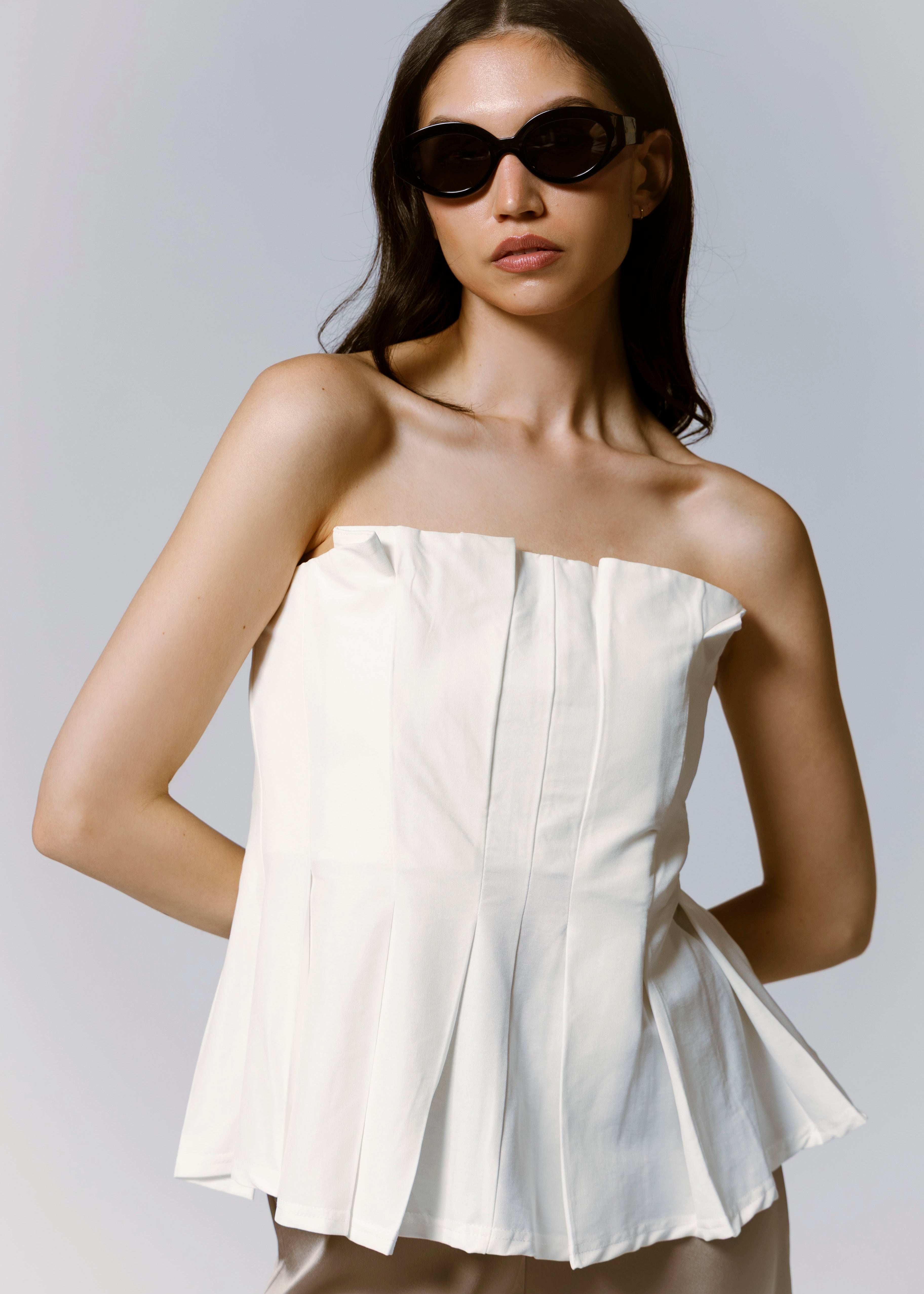 swatch_Off White strapless peplum blouse