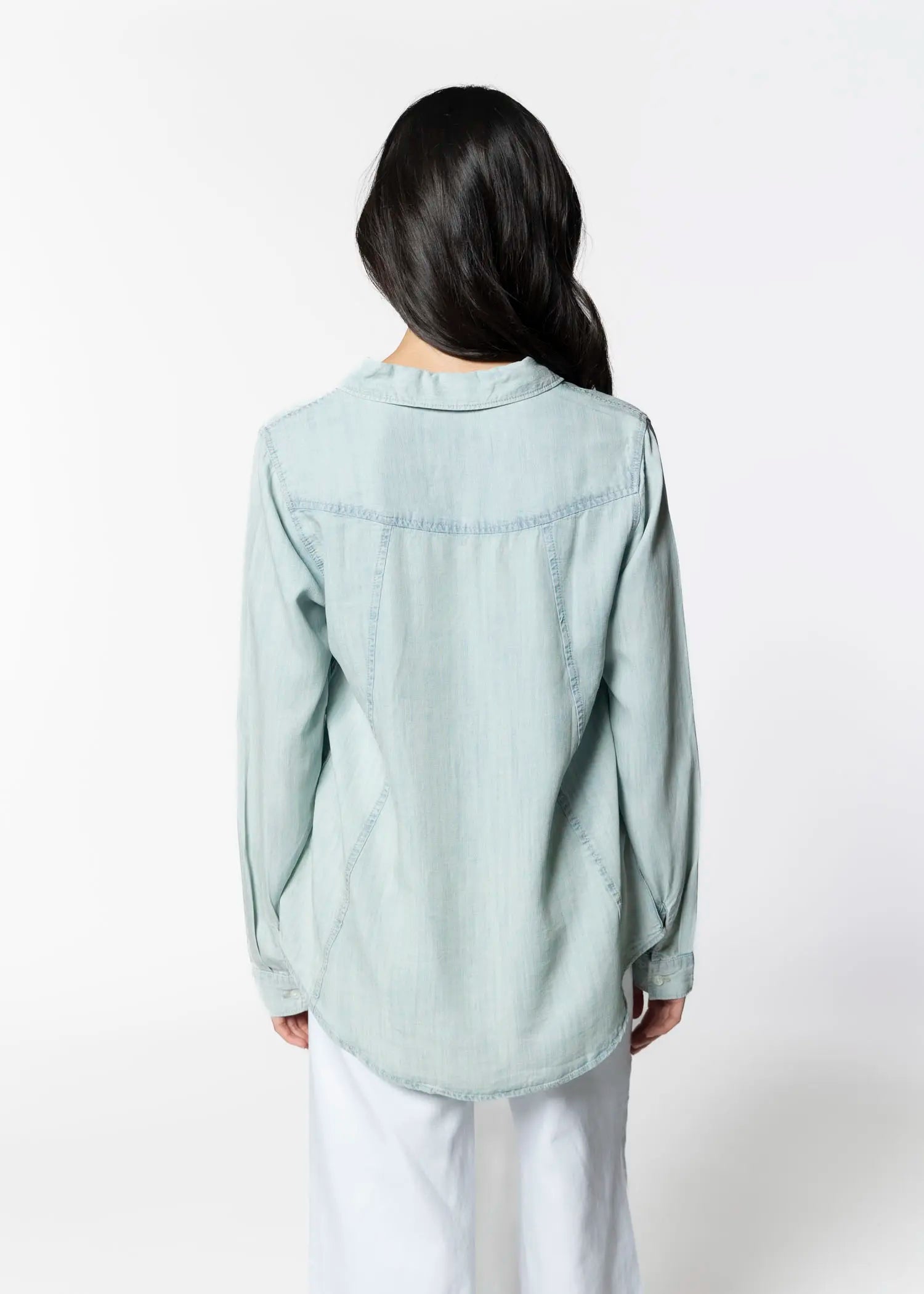 swatch_light blue ginger button down apparel