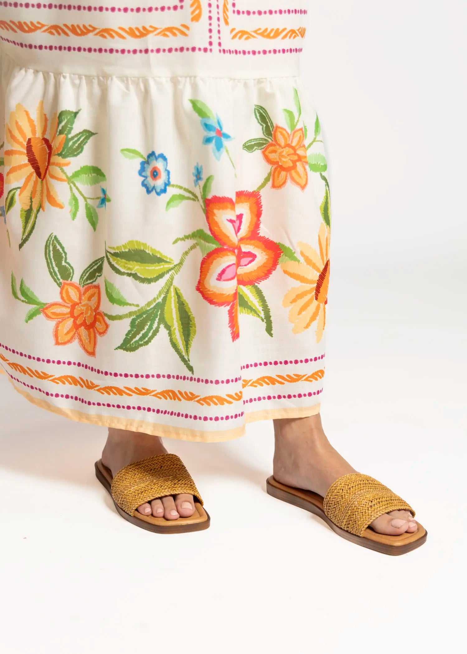 swatch_neutrals palms perfection sandal flat sandals