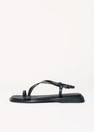 swatch_black izzy flat sandal flat sandals