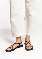 swatch_black izzy flat sandal flat sandals