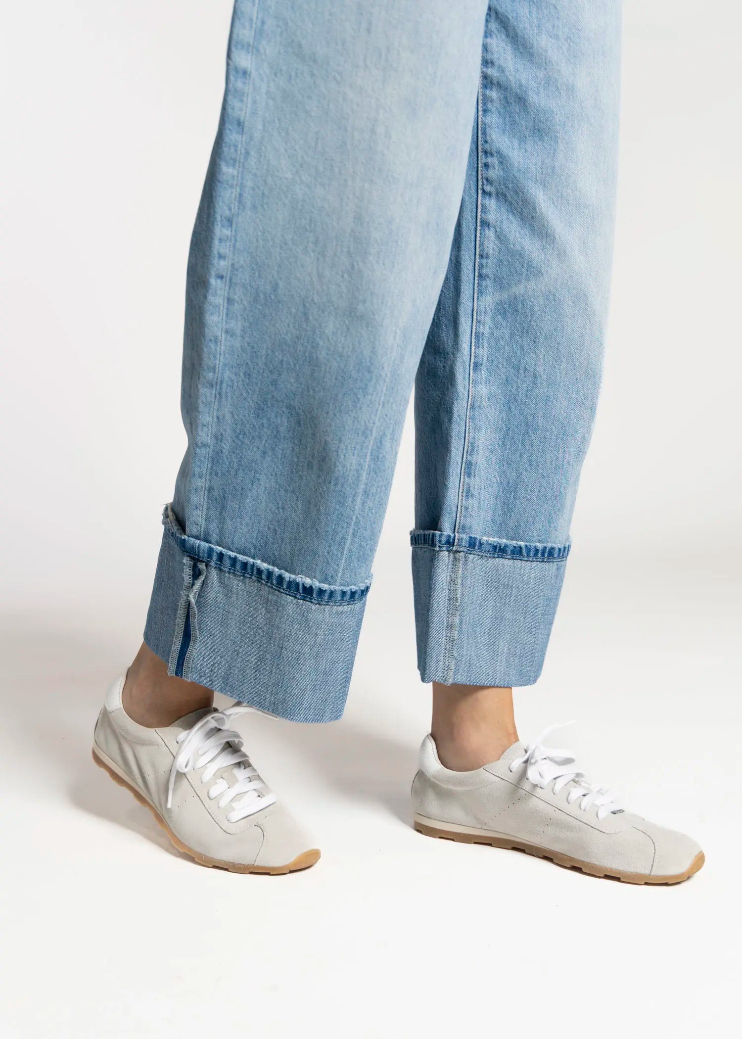 swatch_ice suede ballet sneaker flat shoes