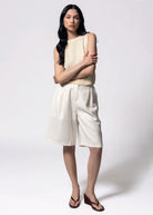 swatch_Cream knee length trouser shorts