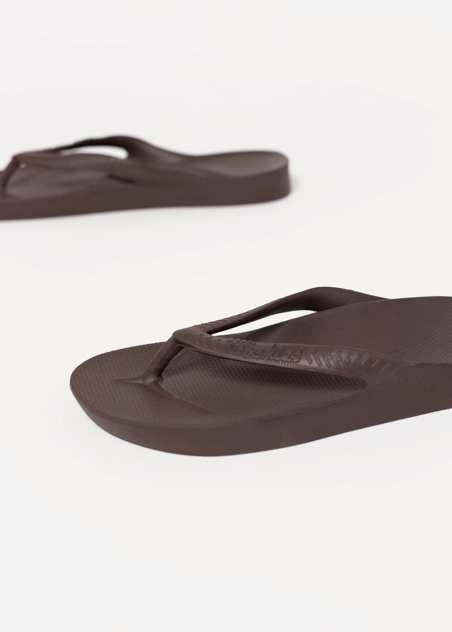 swatch_Brown arch support flip flop flat sandals