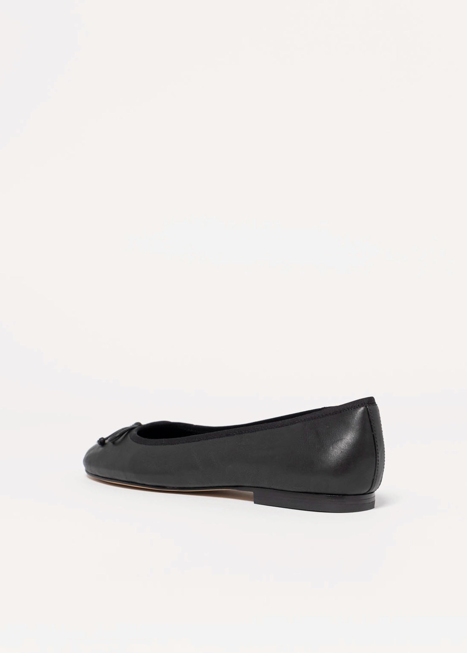 swatch_Black Leather dolce vita ritla ballet flats