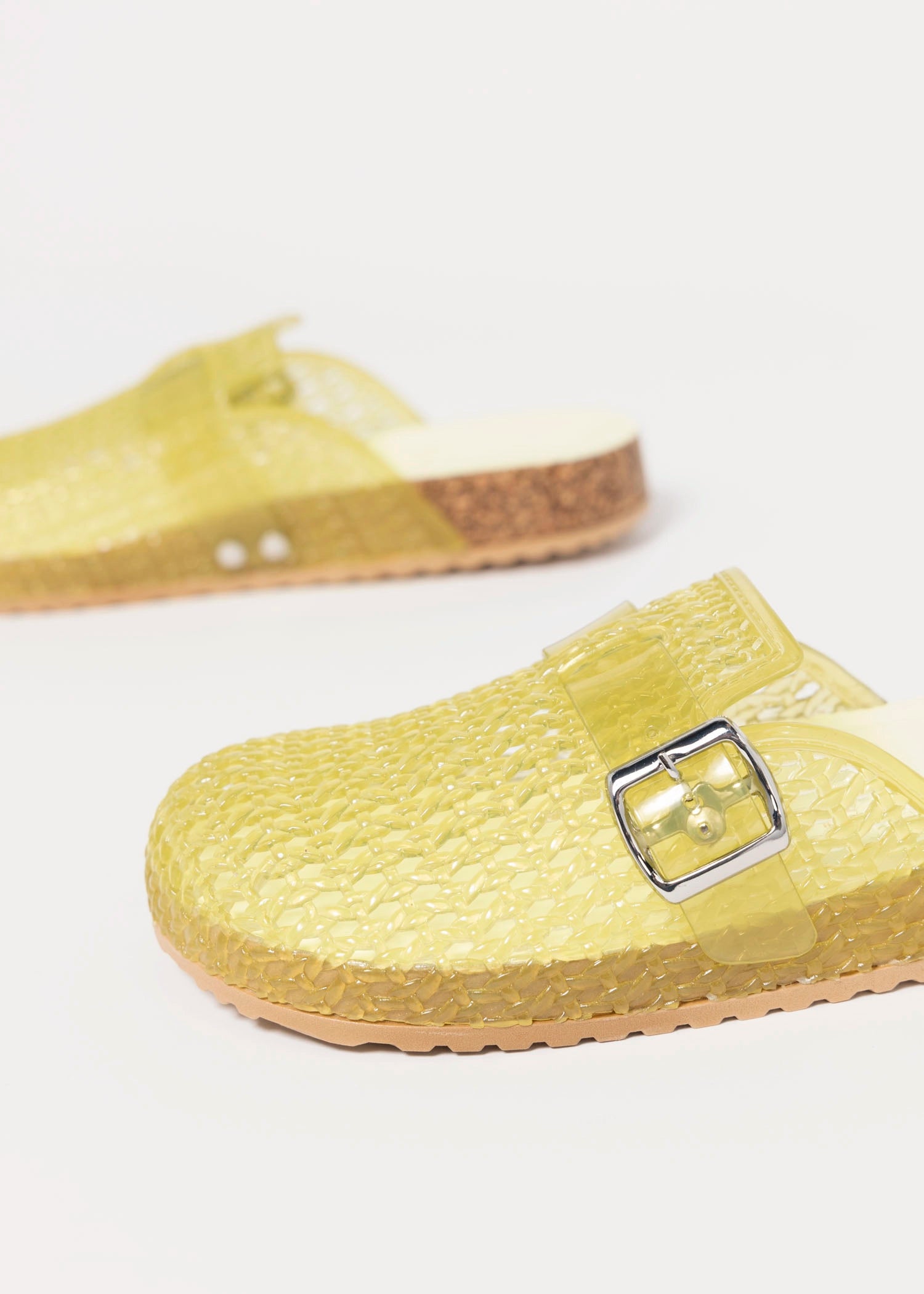 swatch_Avocado intentionally blank seth jelly clog