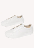 swatch_White Leather vagabond zoe sneaker