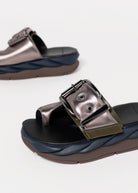 swatch_Gunmetal 4ccccees mellow glow platform sandal
