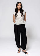 swatch_Black balloon pants