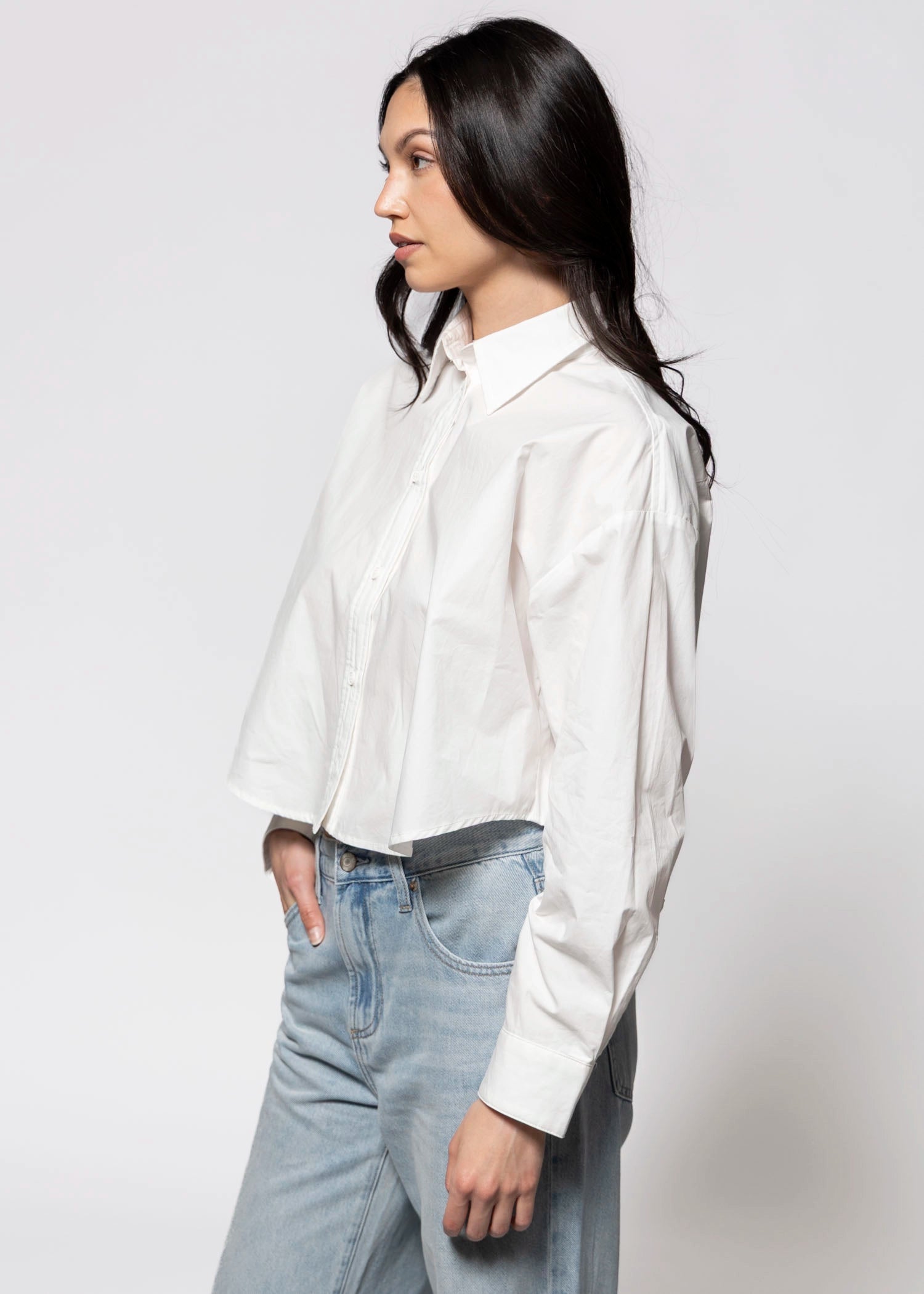 swatch_White cropped button down shirt
