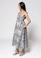 swatch_Blue/Off floral embroidery midi dress