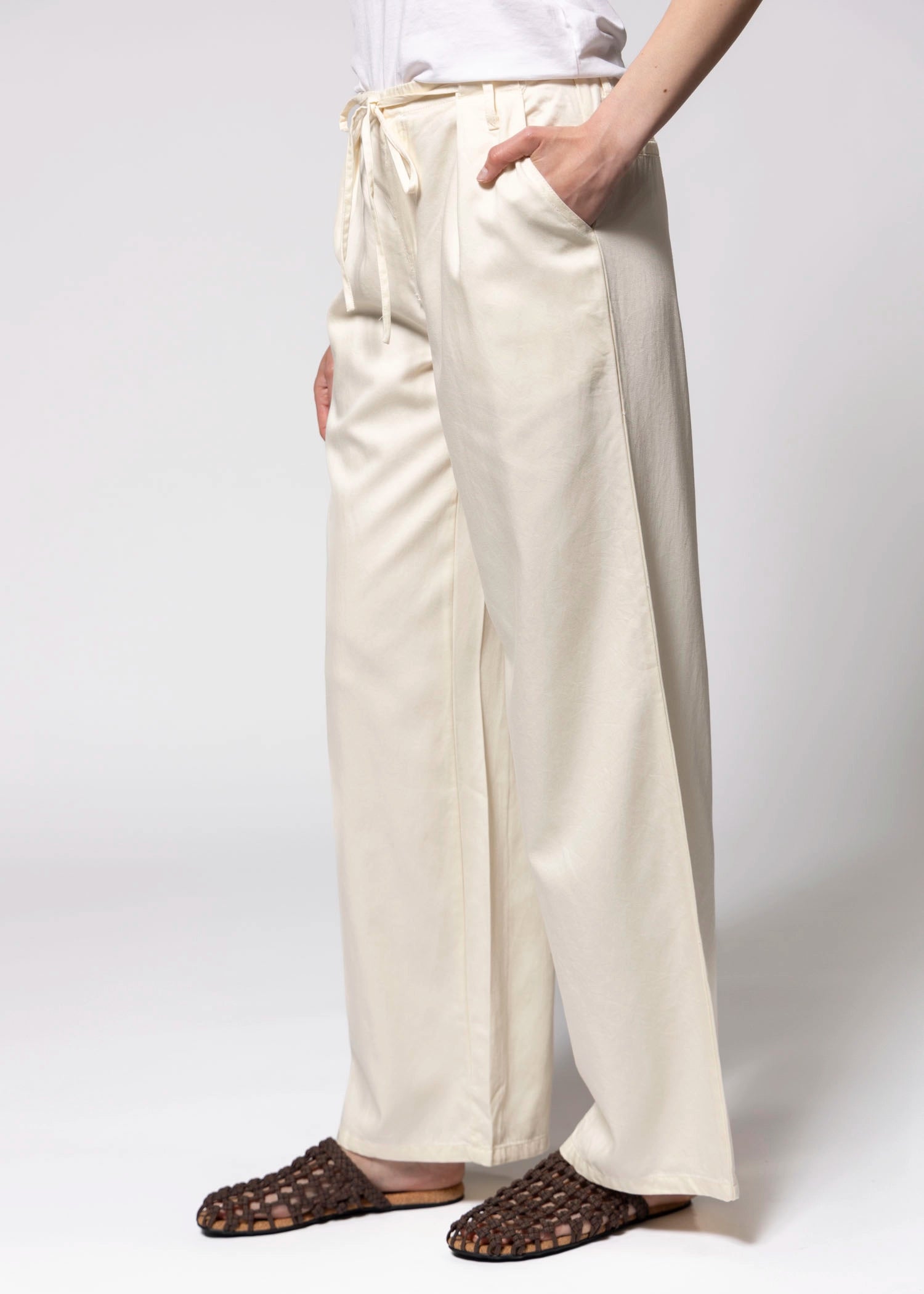 swatch_Ivory low rise drawstring pant