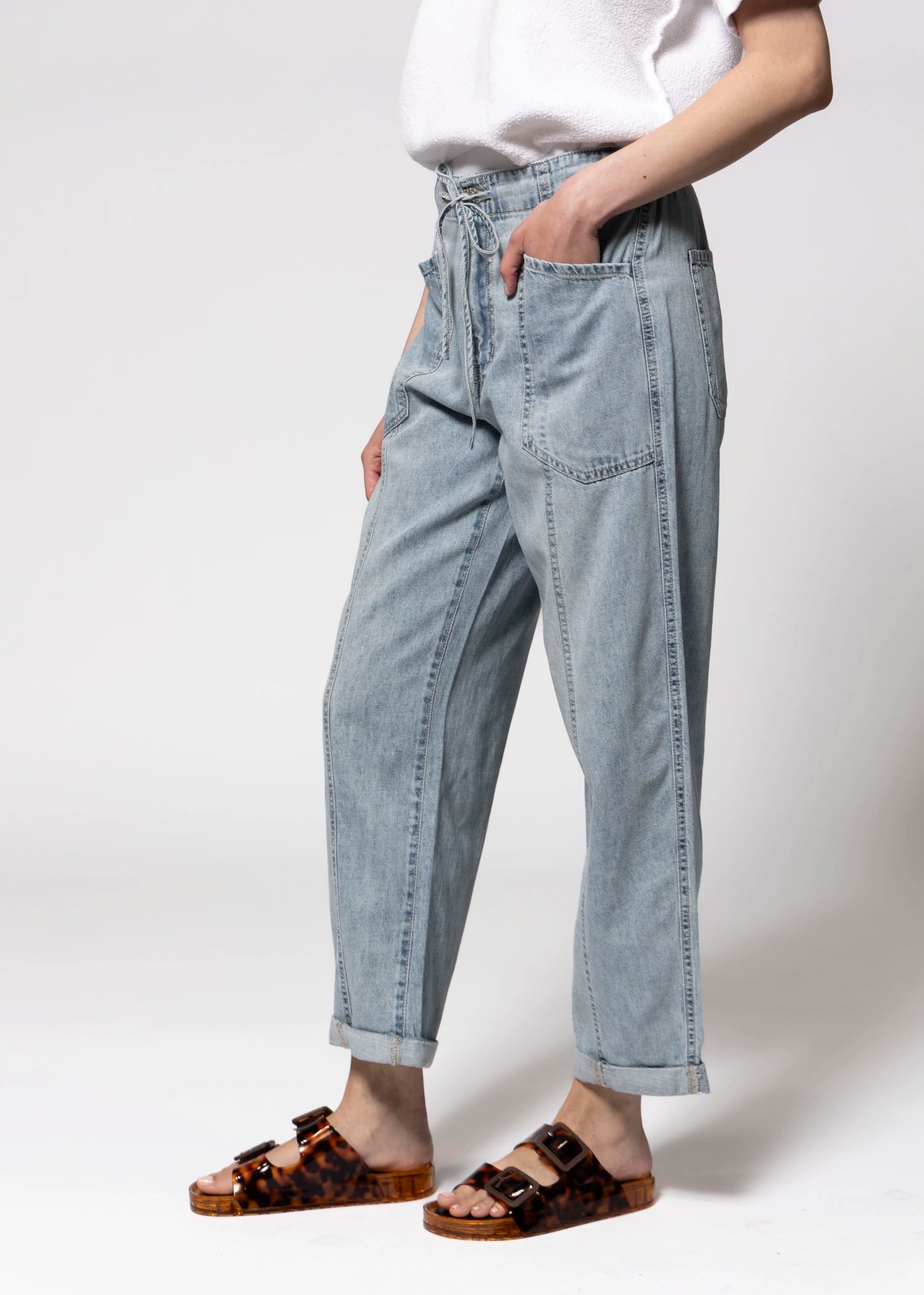 swatch_Light Denim daze denim villa drawstring barrel jean