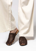 swatch_Chocolate silent d skylar woven mule