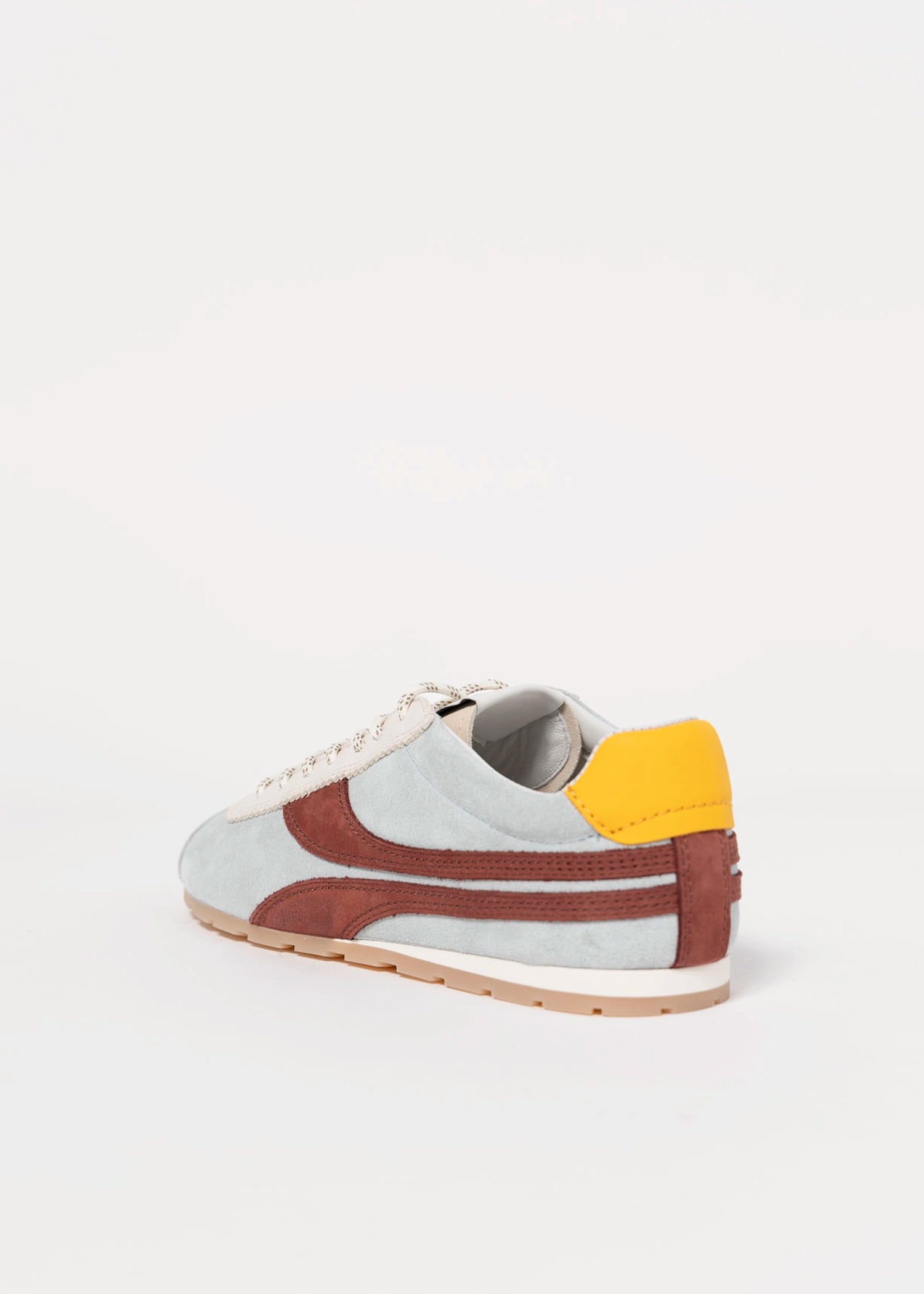 swatch_Sky oncept essex sneaker