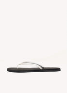 swatch_clear beached jelly thong sandal flat sandals