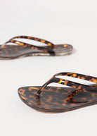 swatch_Tortoise jeffrey campbell beach day thong sandal