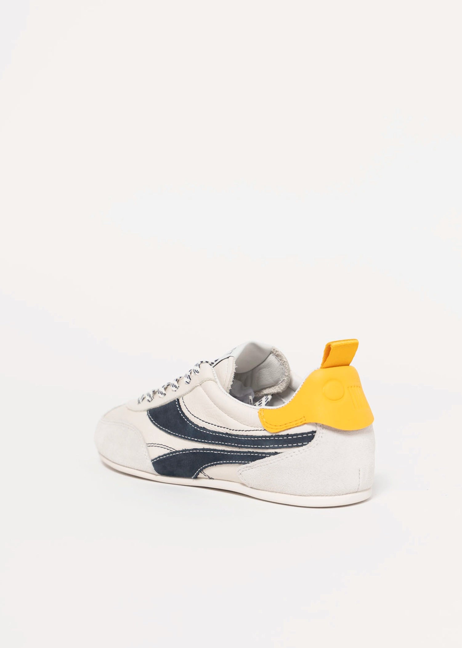 swatch_Retro Indigo oncept bari sneakers