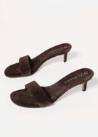 swatch_Chocolate Suede matisse poppy kitten heel sandal