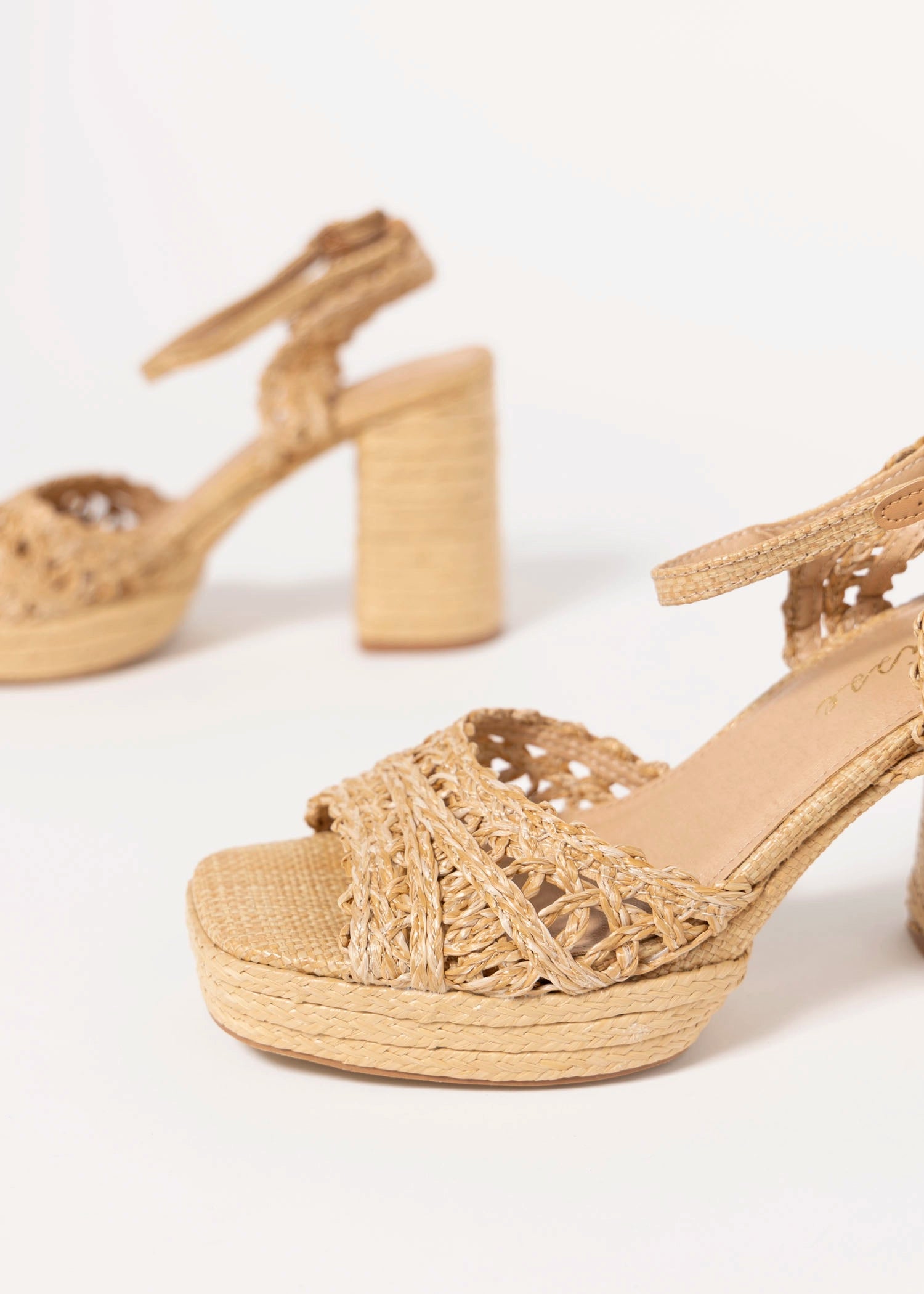 swatch_Natural matisse orion raffia heeled platform sandal
