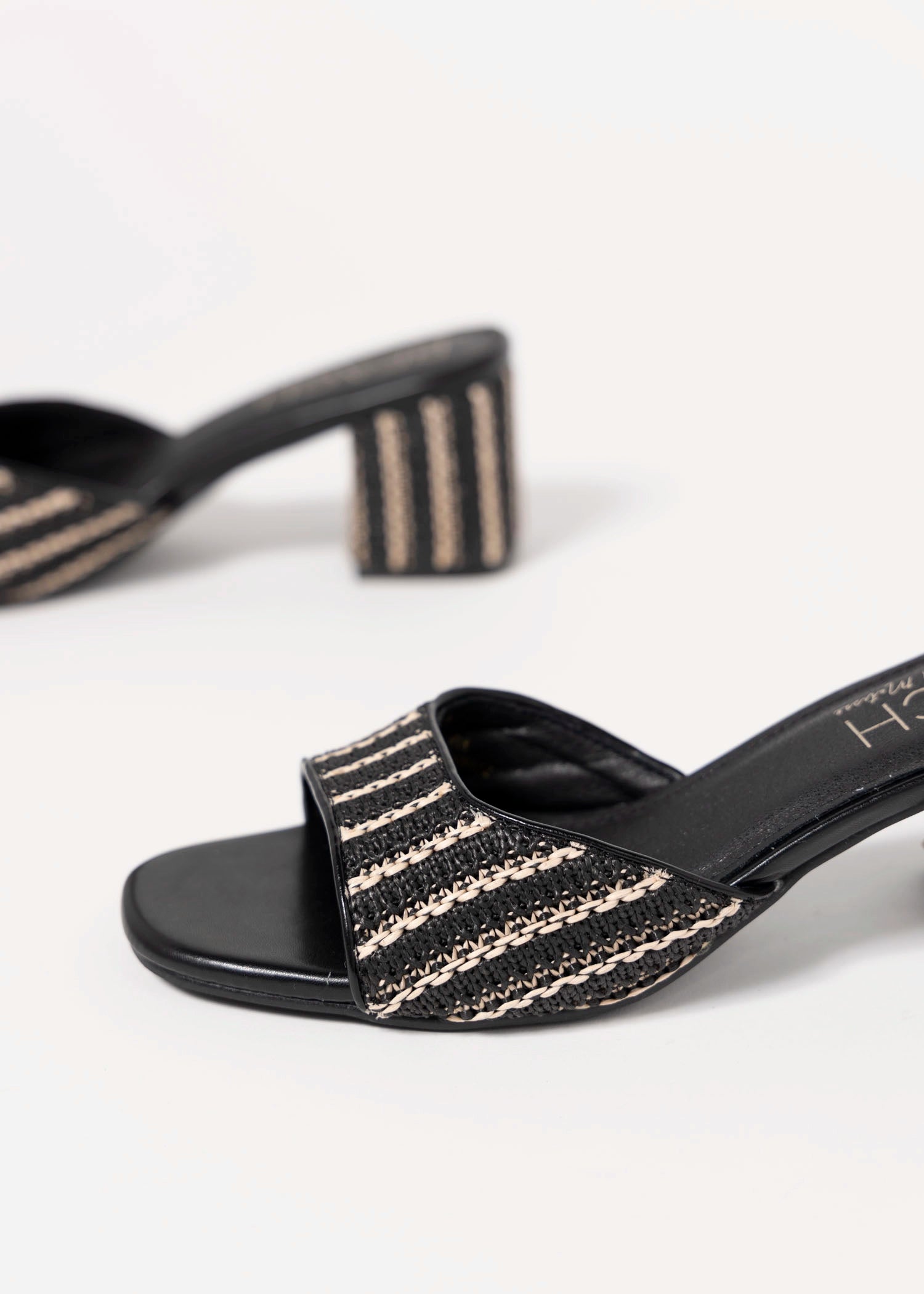 swatch_Black Raffia coconuts birdie heeled sandal