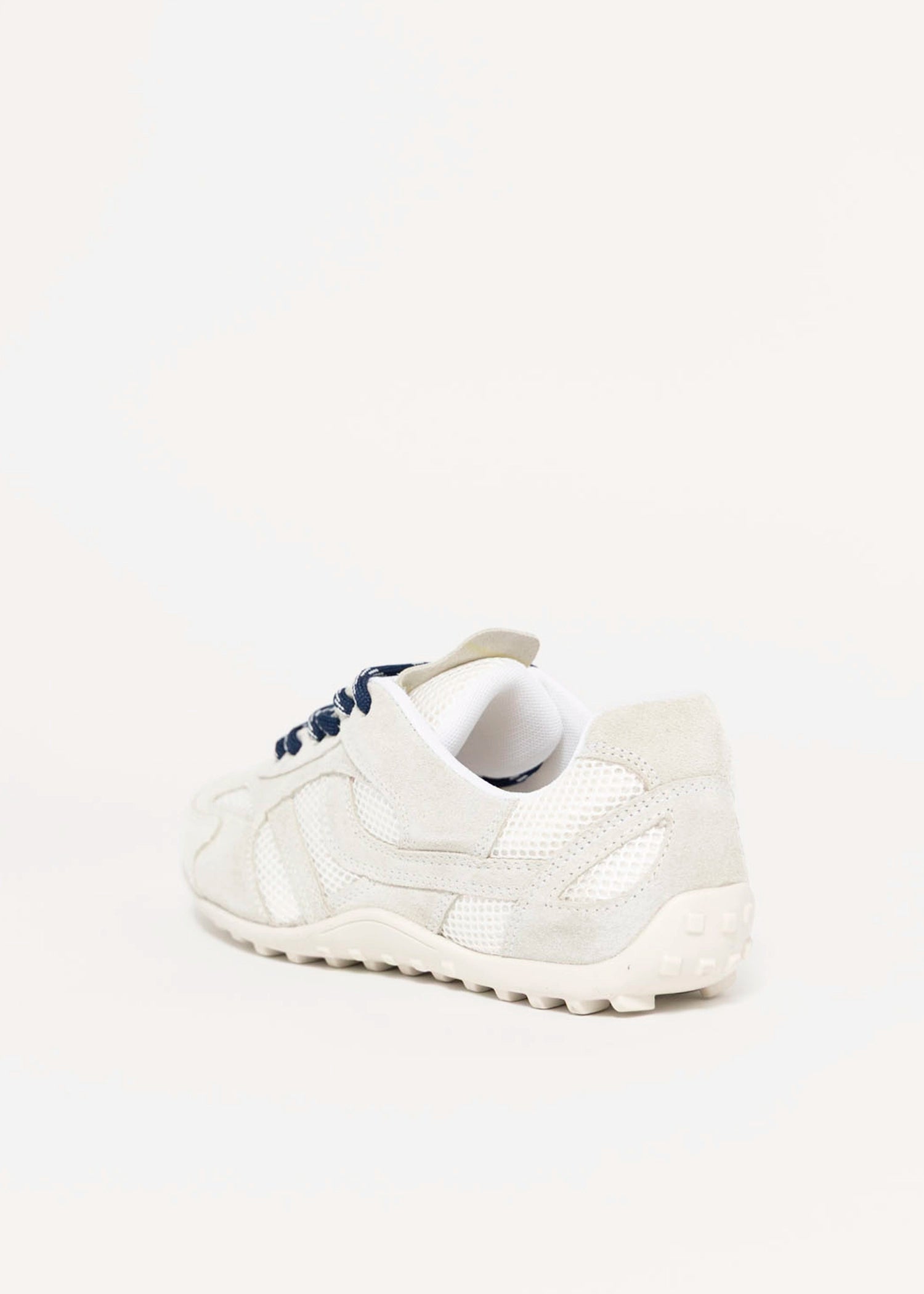 swatch_Ice Suede l'idea suede sneaker