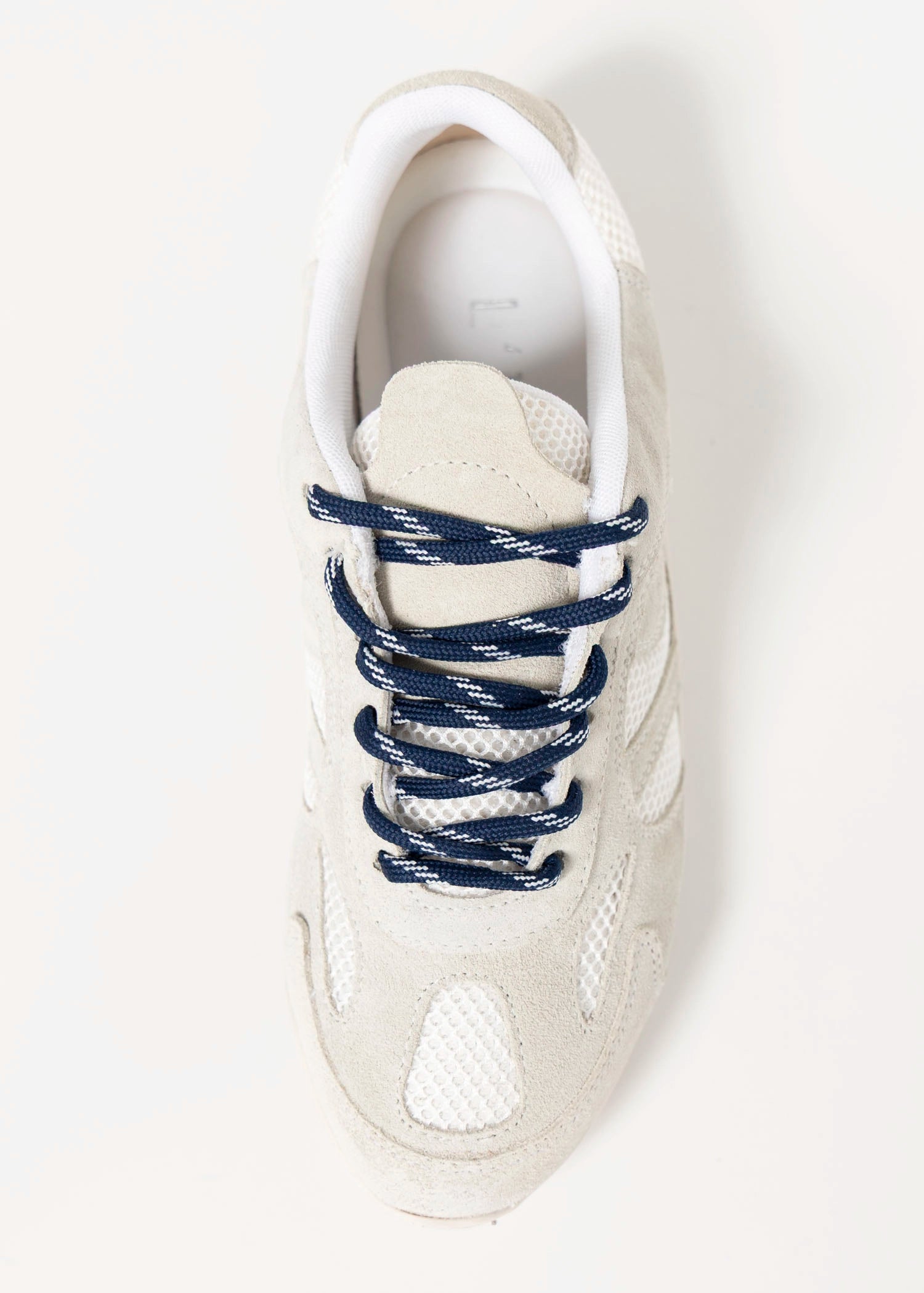swatch_Ice Suede l'idea suede sneaker