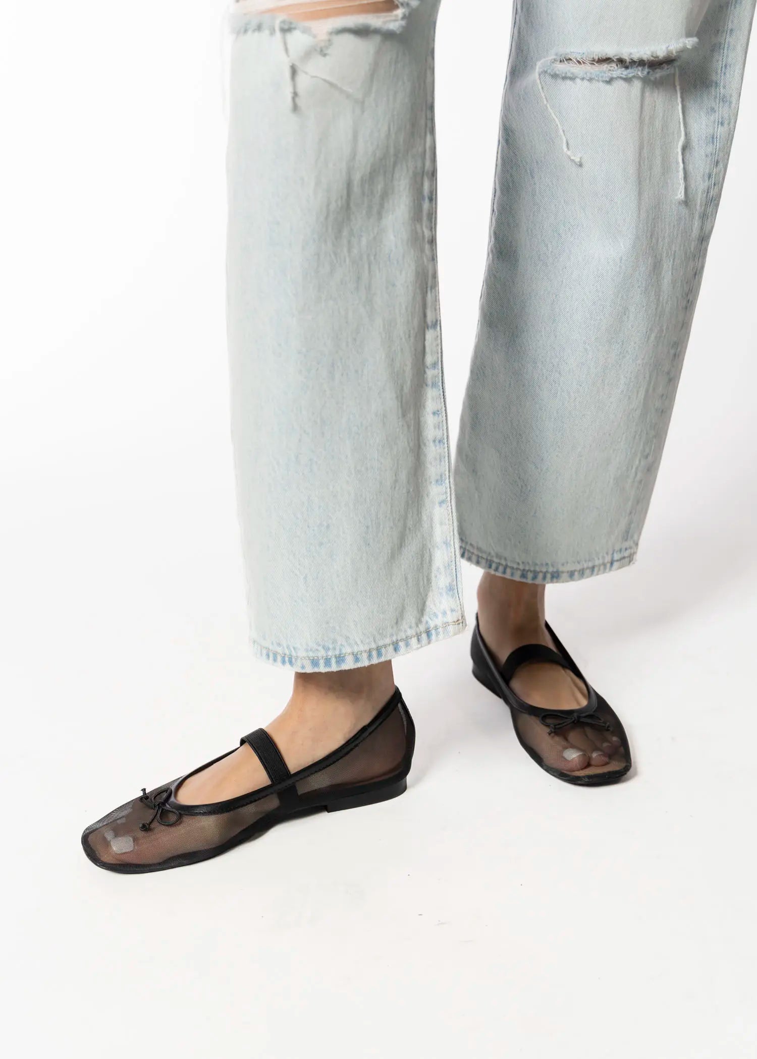 swatch_black bronx mesh flat flat shoes