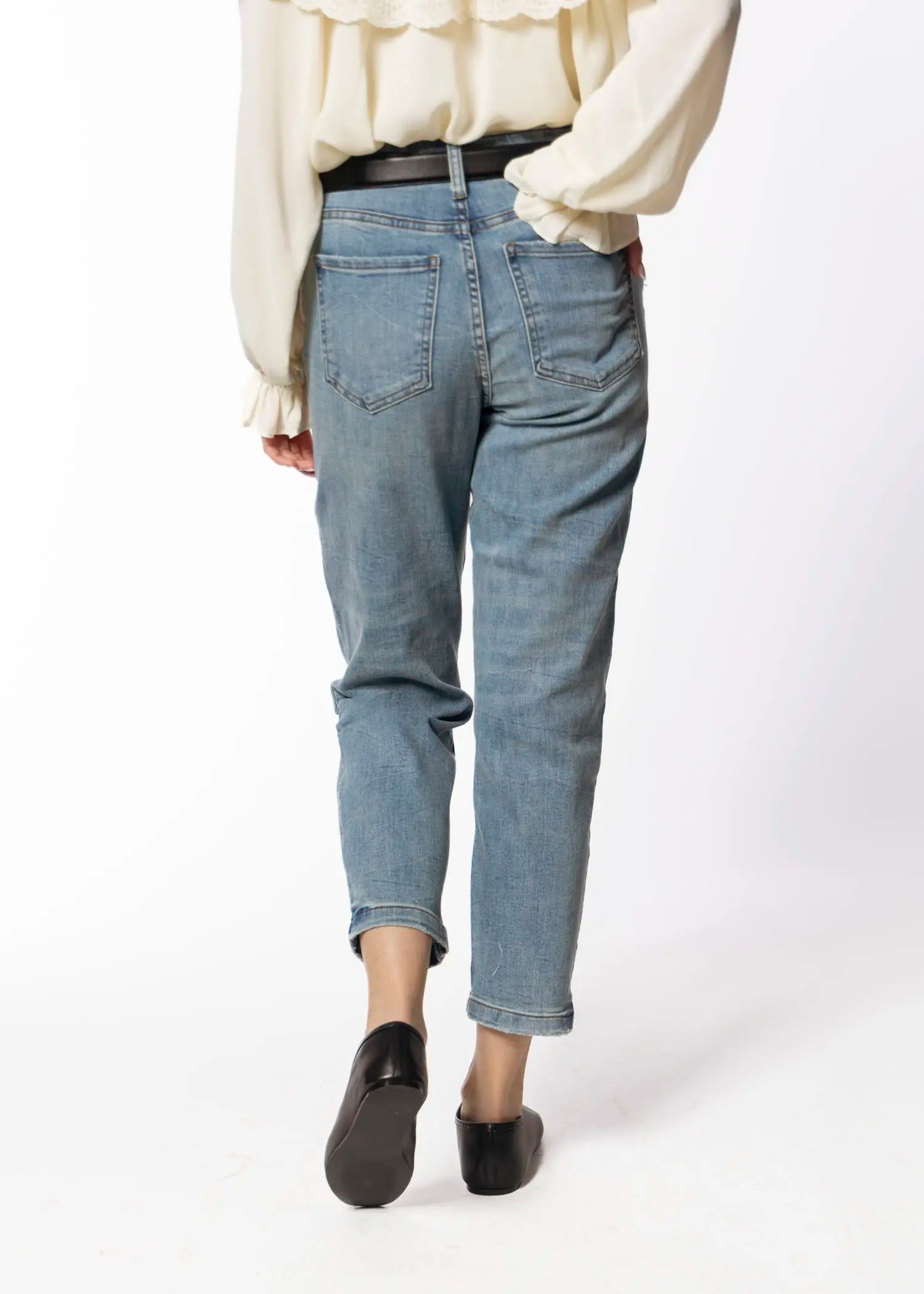 swatch_blue sienna boyfriend jean apparel