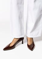 swatch_Brown patent gil pump