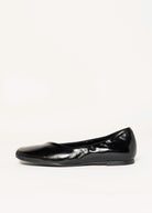 swatch_black patent xena flat