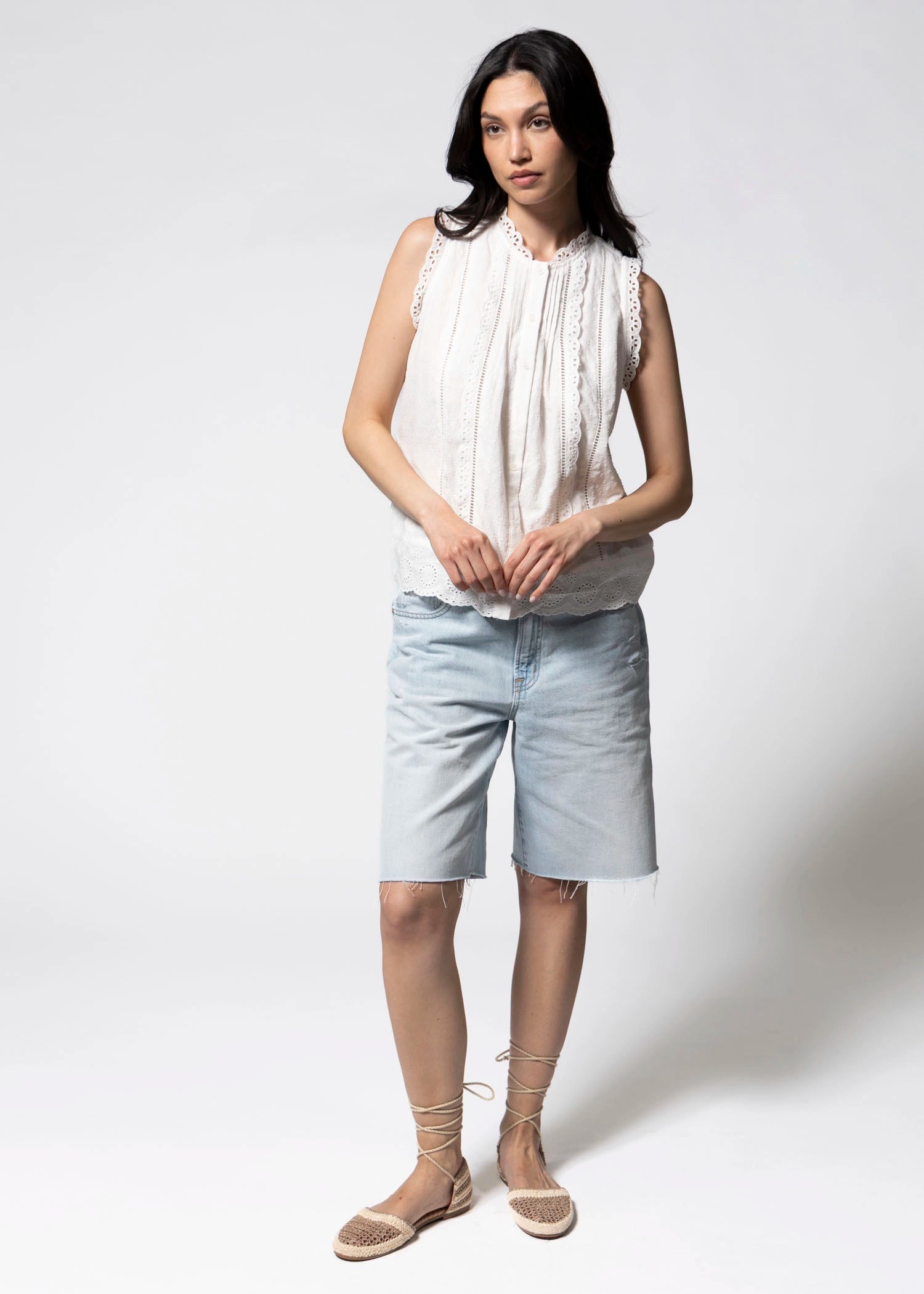 swatch_Off White lace trim blouse