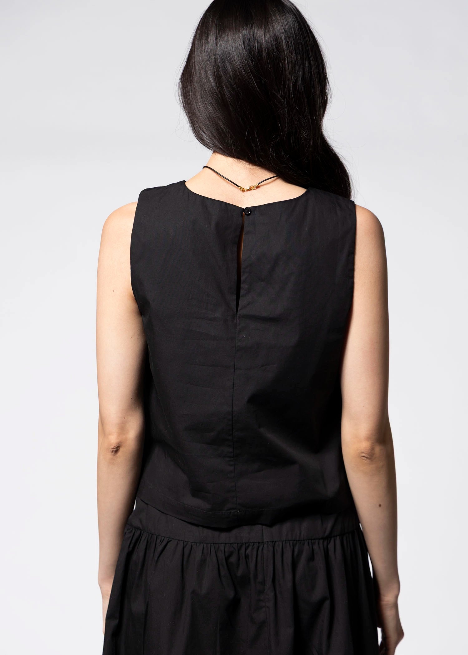 swatch_Black sanctuary desired cotton tank