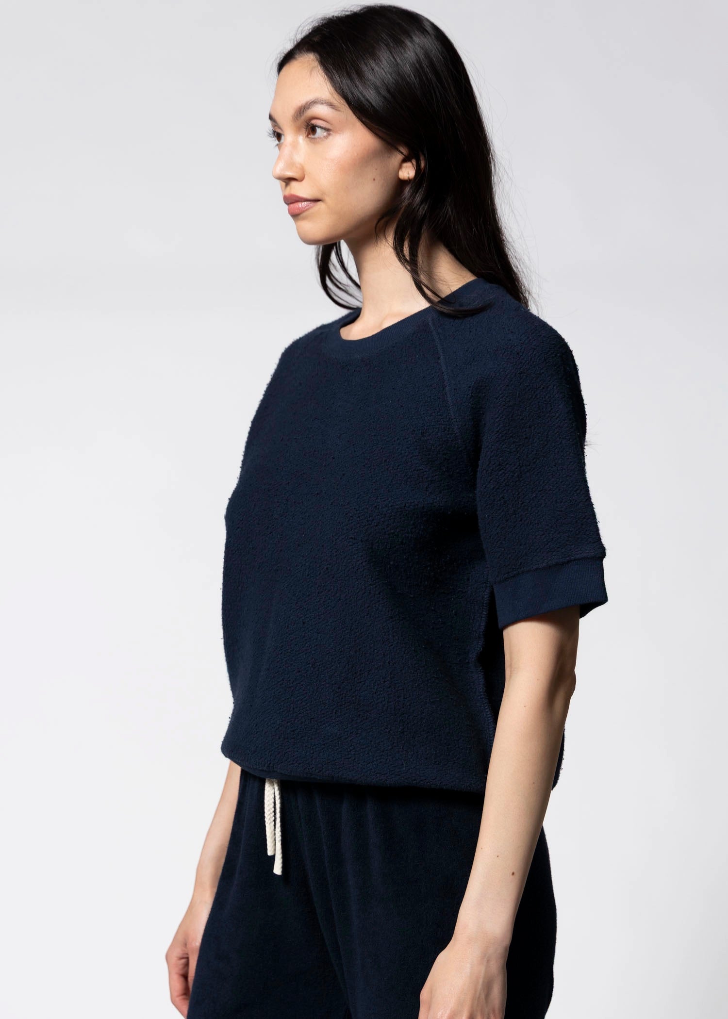 swatch_Navy perfect white tee kennedy short sleeve sweatshirt