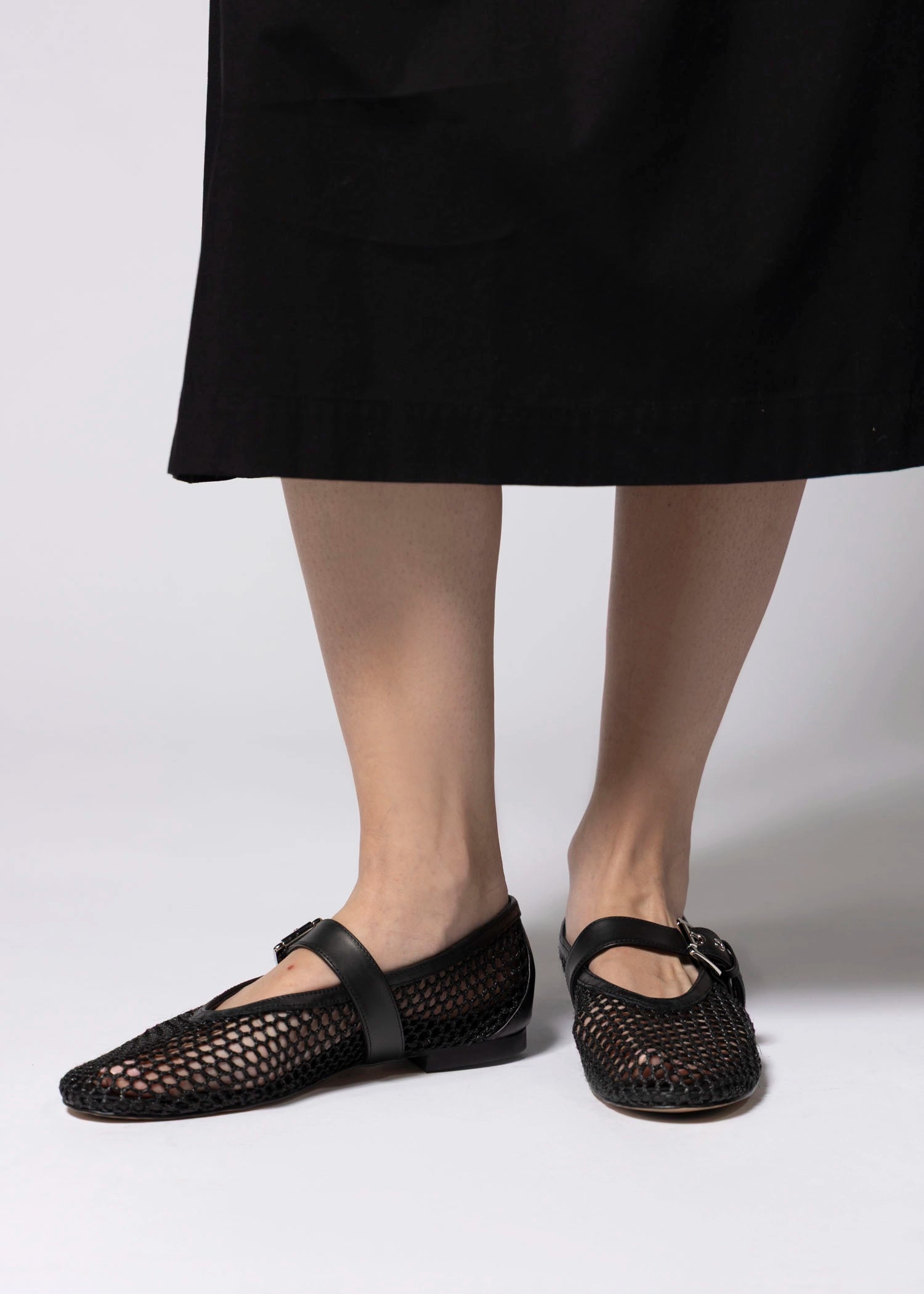 swatch_Black tony bianco carla mary jane flat