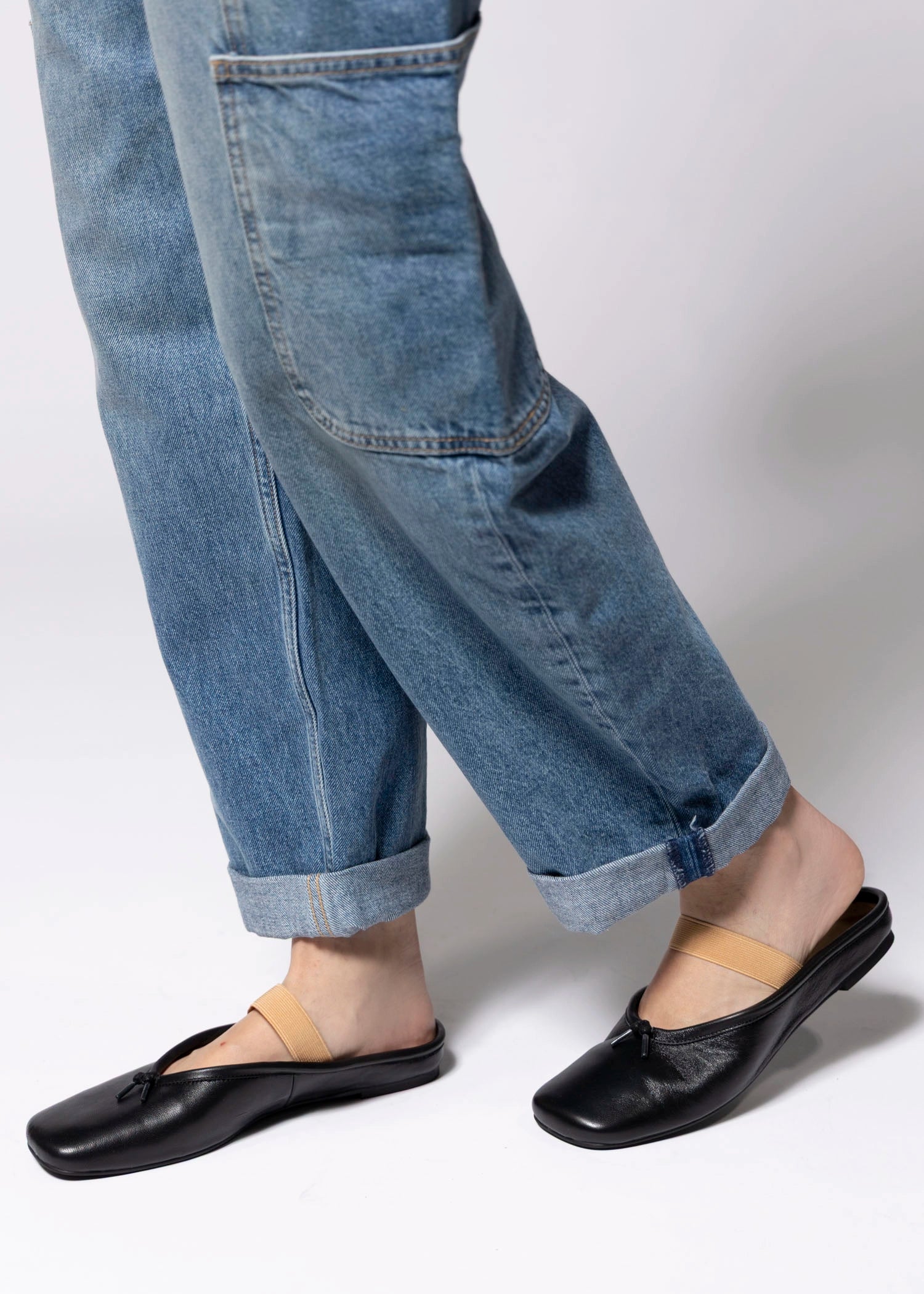 swatch_Black Leather tony bianco city ballet flat slide