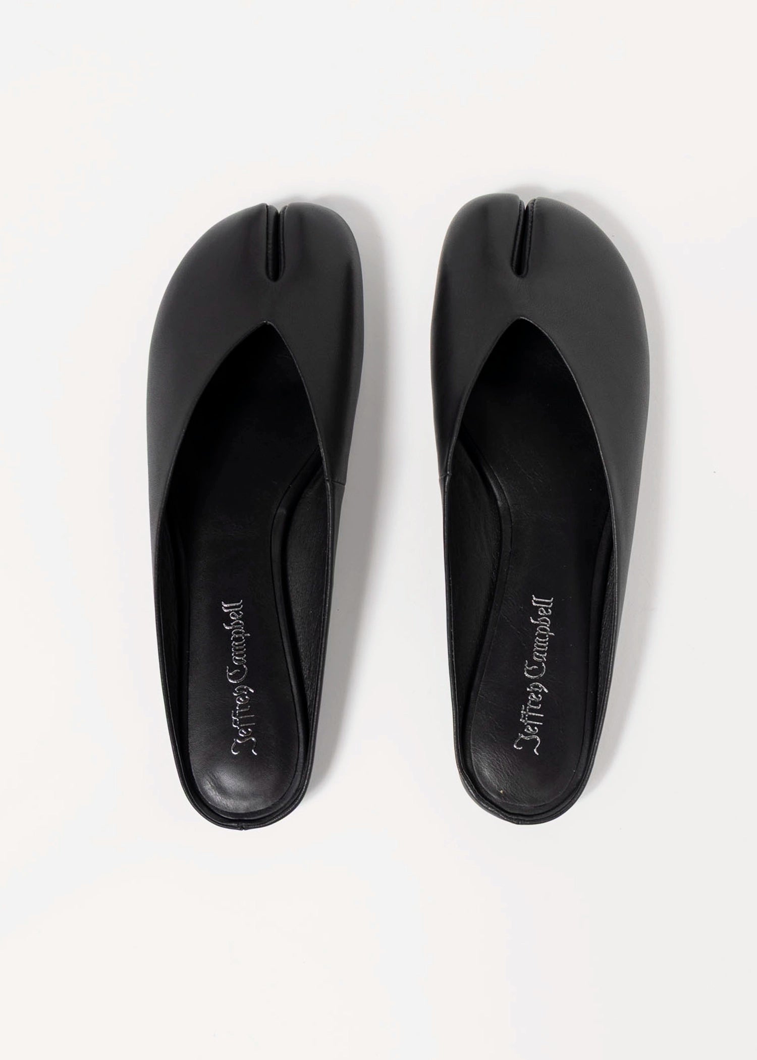 swatch_Black Leather jeffrey campbell cabalina tabi mule