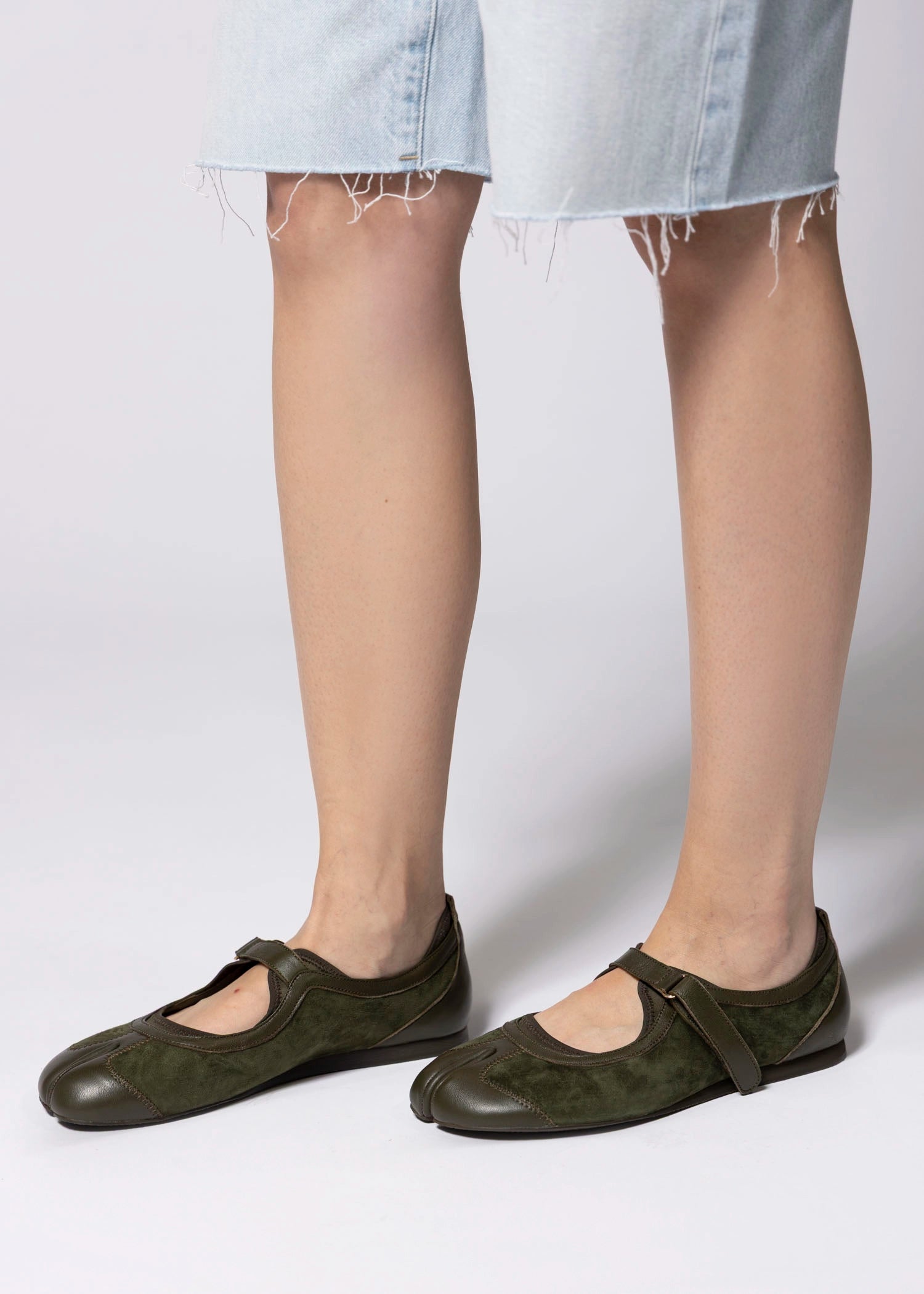 swatch_Olive Combo jeffrey campbell thalion tabi mary jane