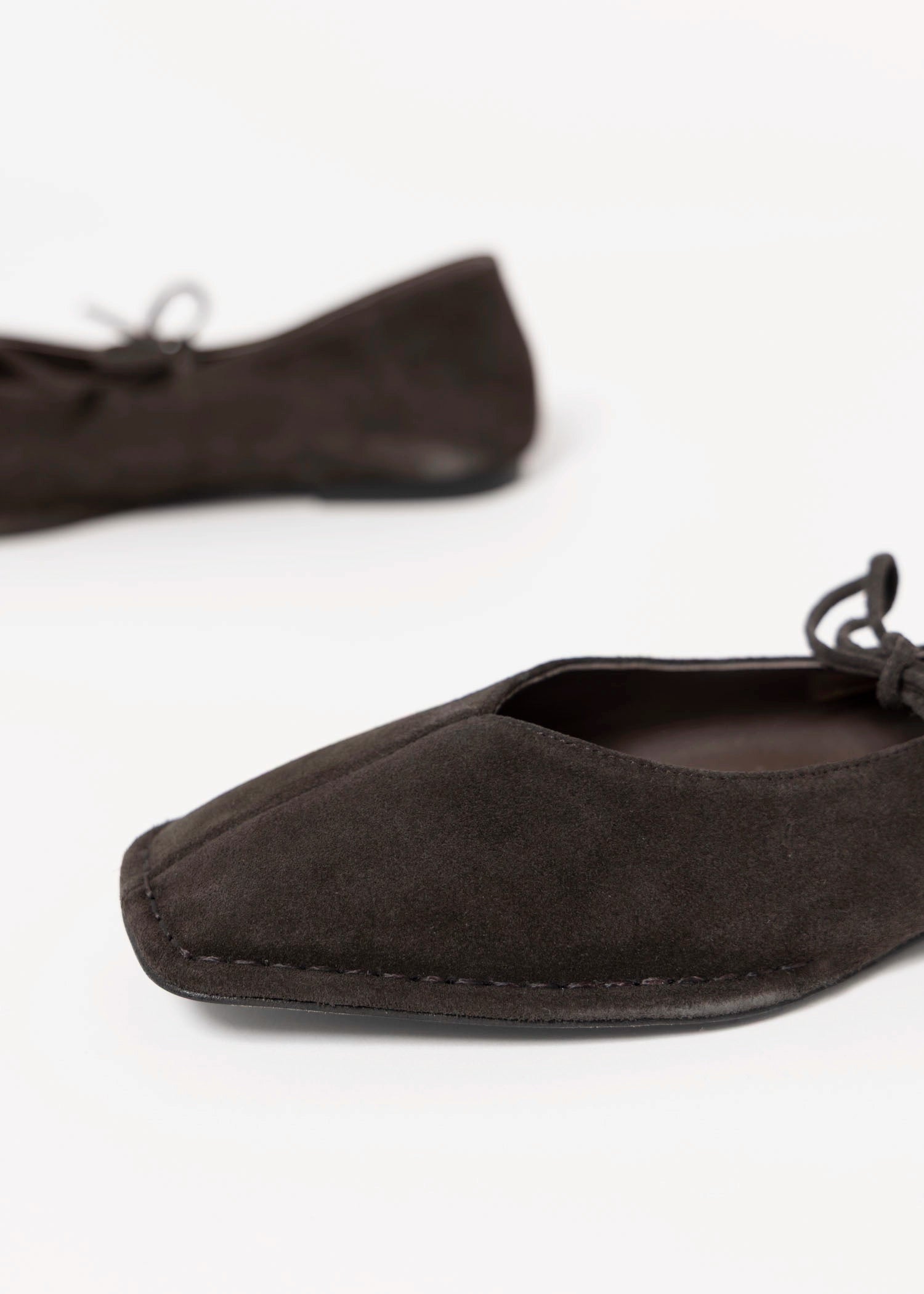 swatch_Coffee Suede alohas sway ballet flat