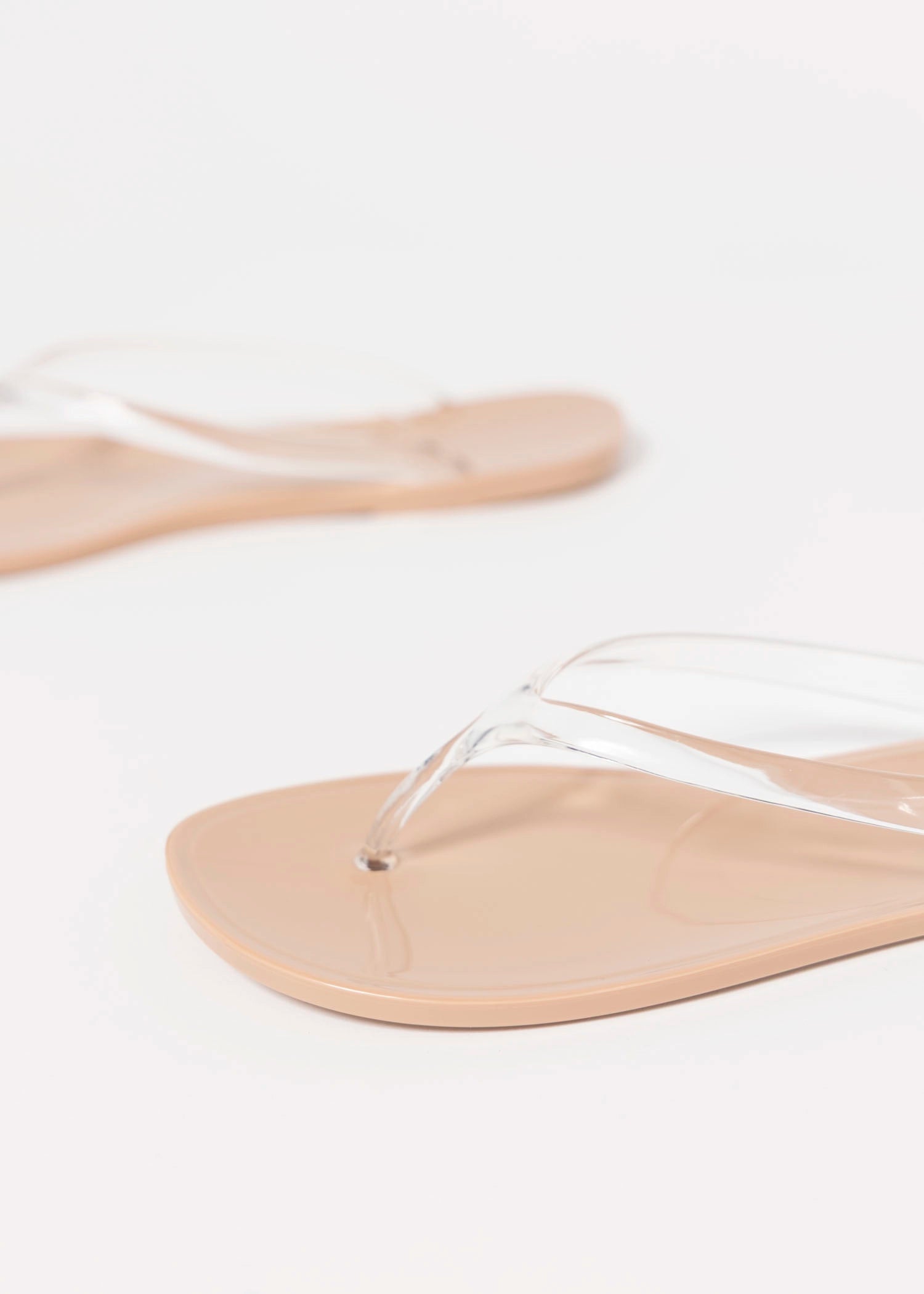 swatch_Clear jeffrey campbell beach day thong sandal