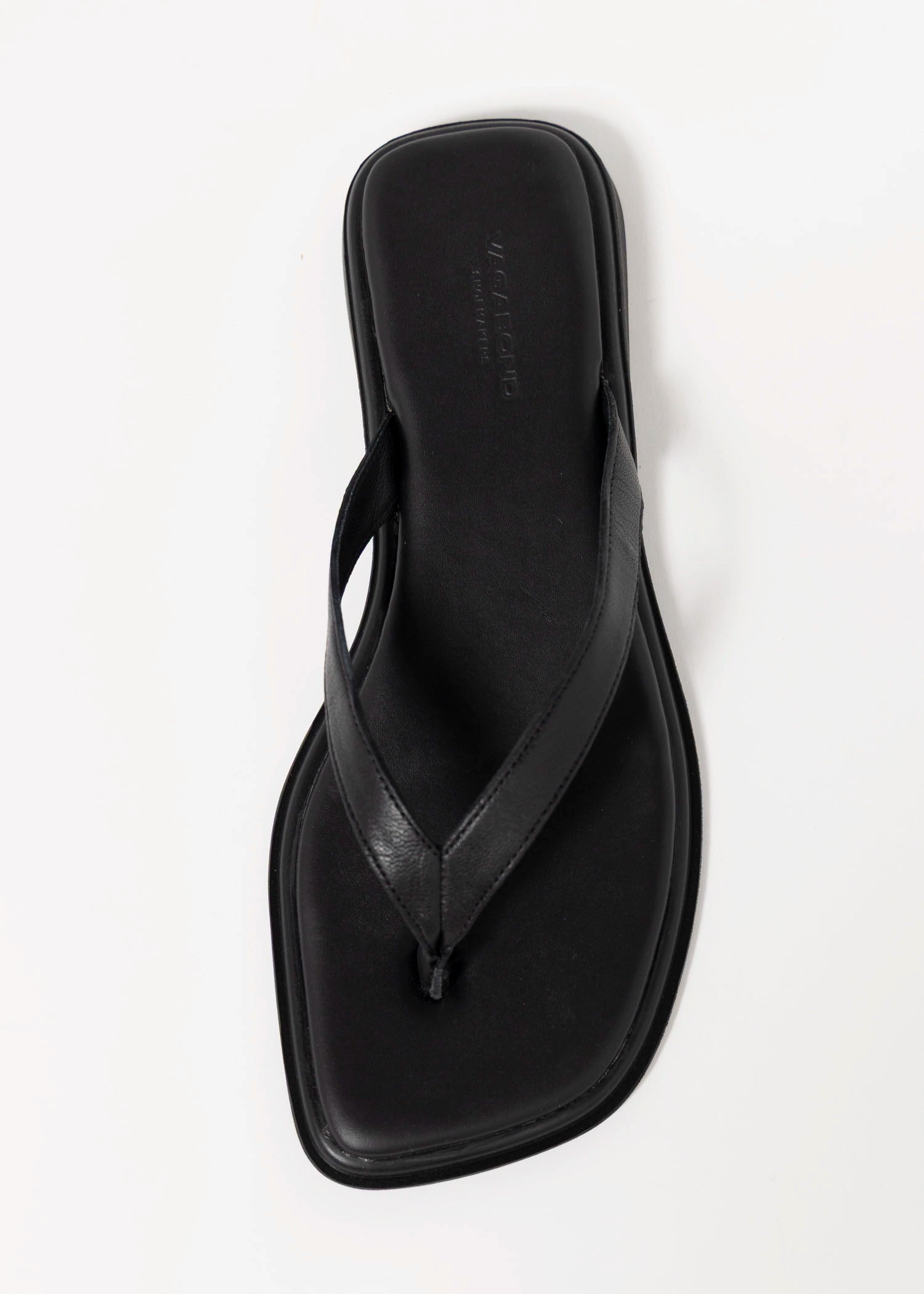 swatch_Black Leather vagabond izzy thong sandals