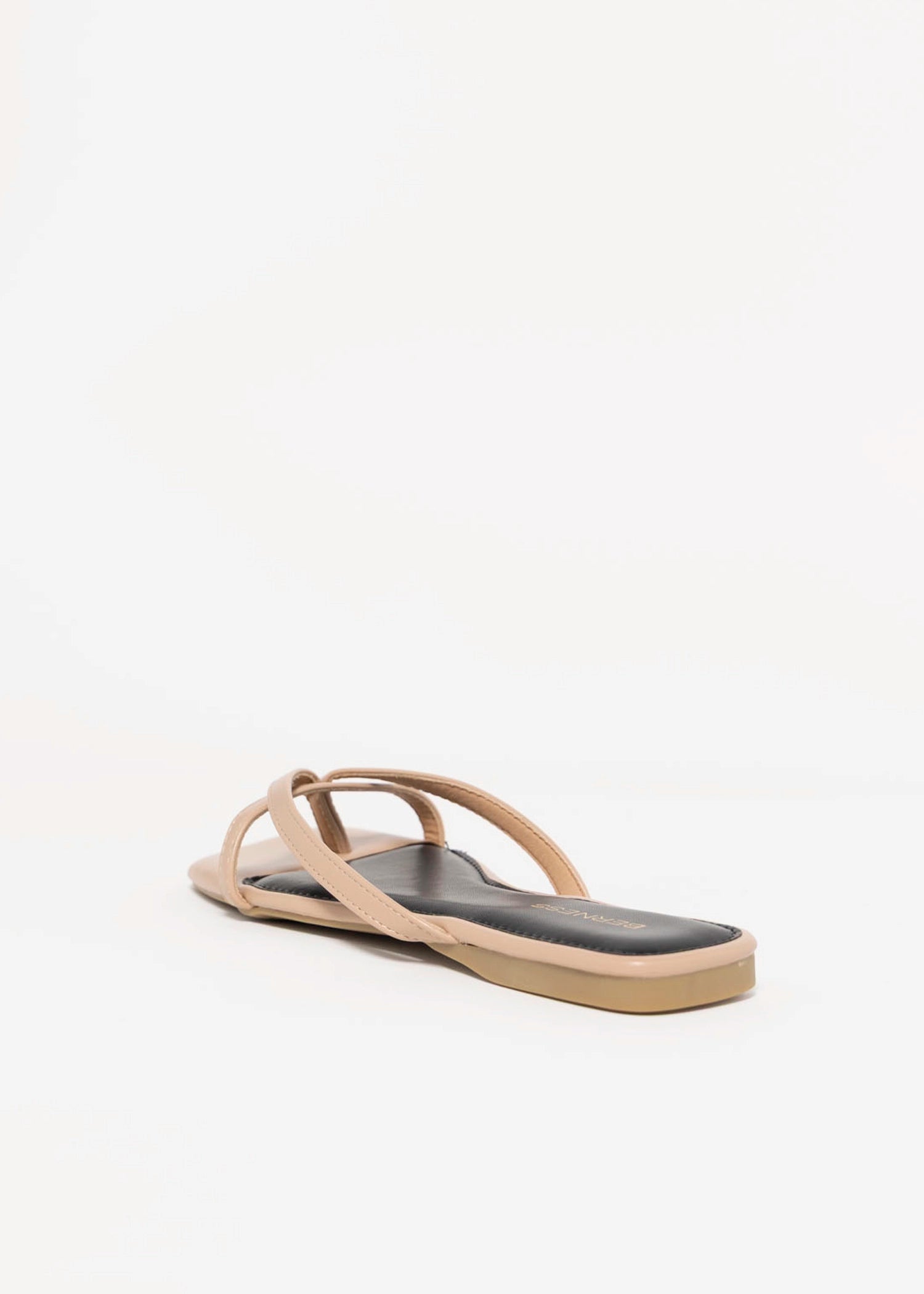 swatch_Beige Kace thong sandal
