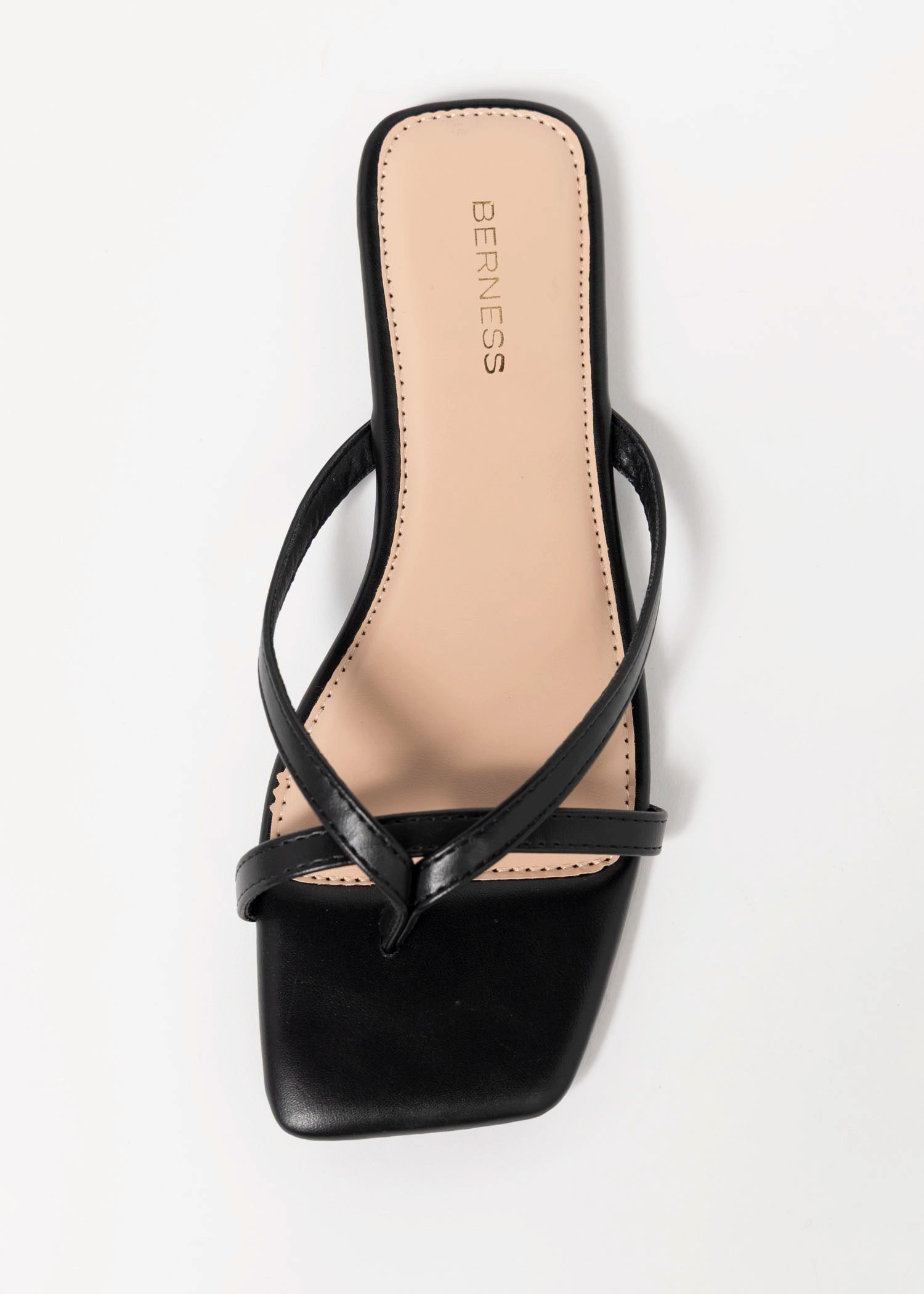 swatch_Black Kace thong sandal