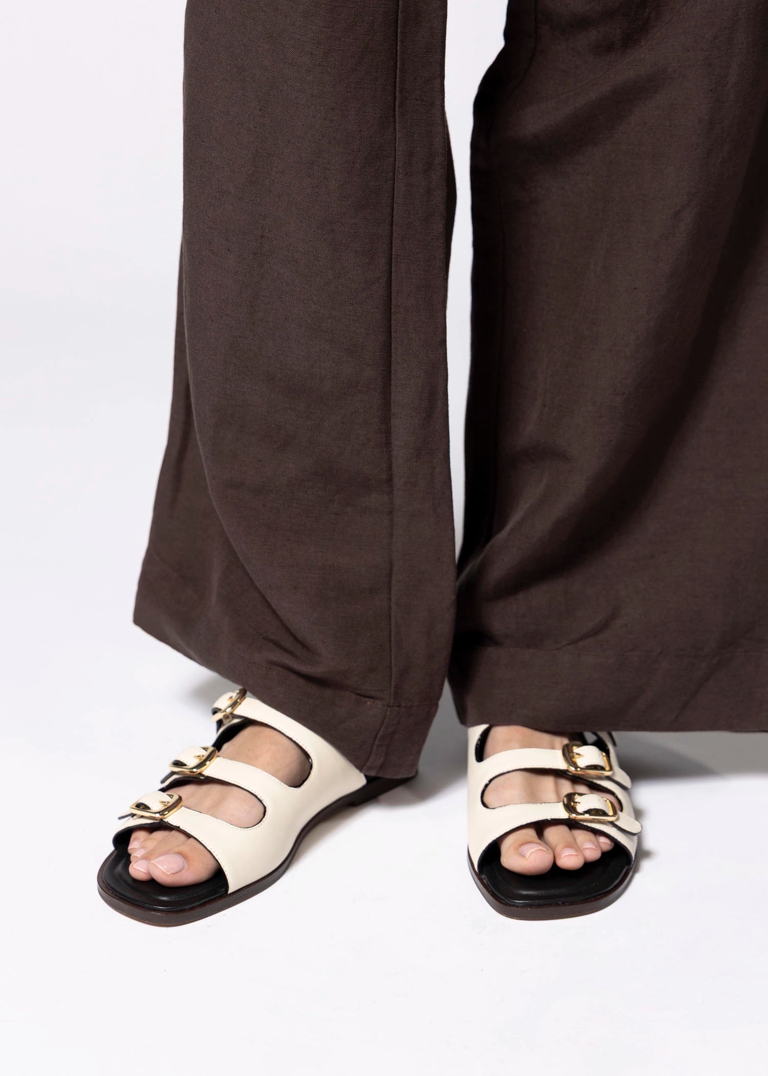 swatch_Bone Leather dolce vita fin slide sandal