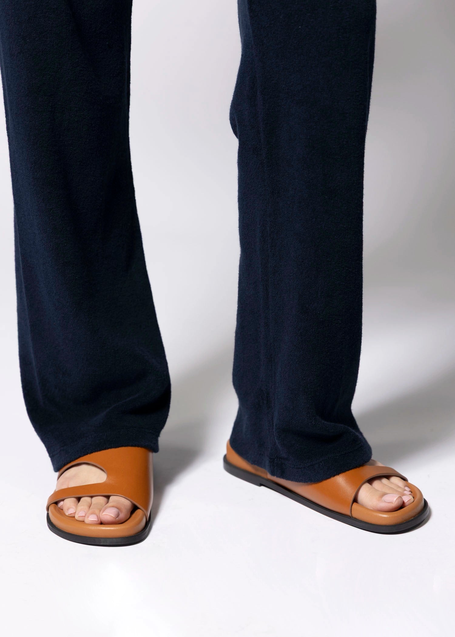 swatch_Tan Leather matisse tanner slide sandal