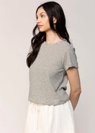 swatch_Natural/Black perfect white tee vivian tee